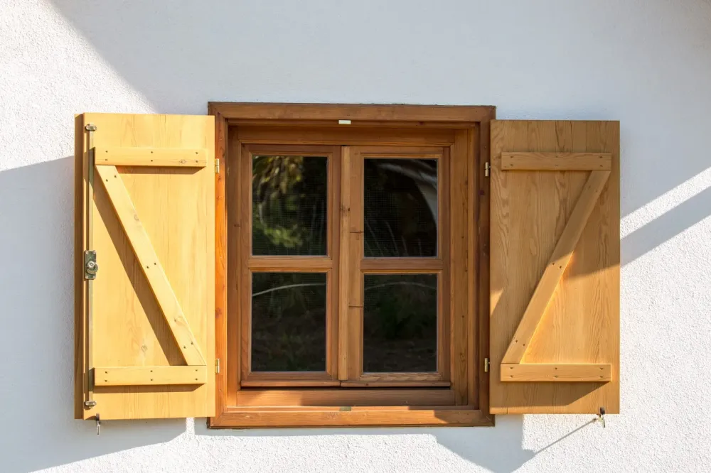 fenetre bois (2)